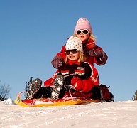 famlies sledding